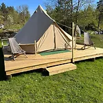 Роскошный шатер Hommen Gard Glamping *