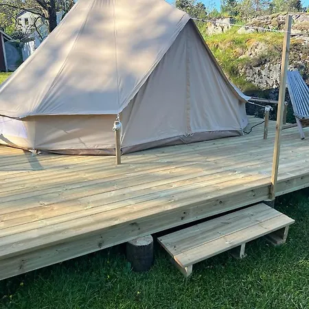 Hommen Gard Glamping *