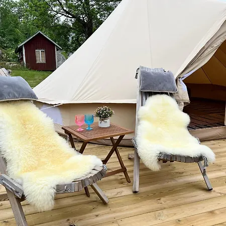 Hommen Gard Glamping Risor